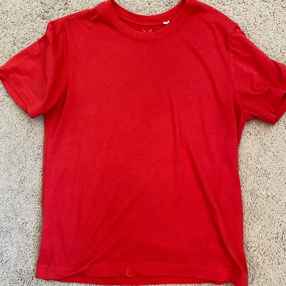 red basic tee - Picture 3 of 4
